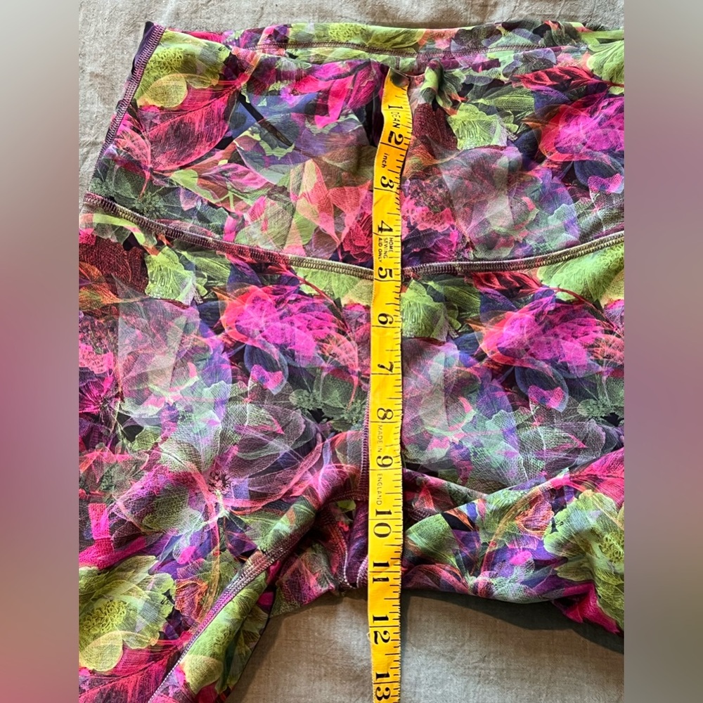 Lululemon Wunder Under High Rise tights; NWOT; size 8; multi color - Picture 8 of 9